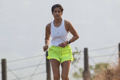 Moisture-Wicking Tops Support Runners in Indian Summers