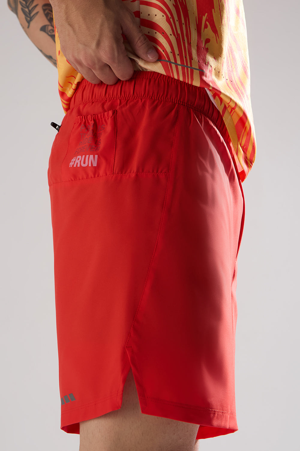 #Color_Spicy Red