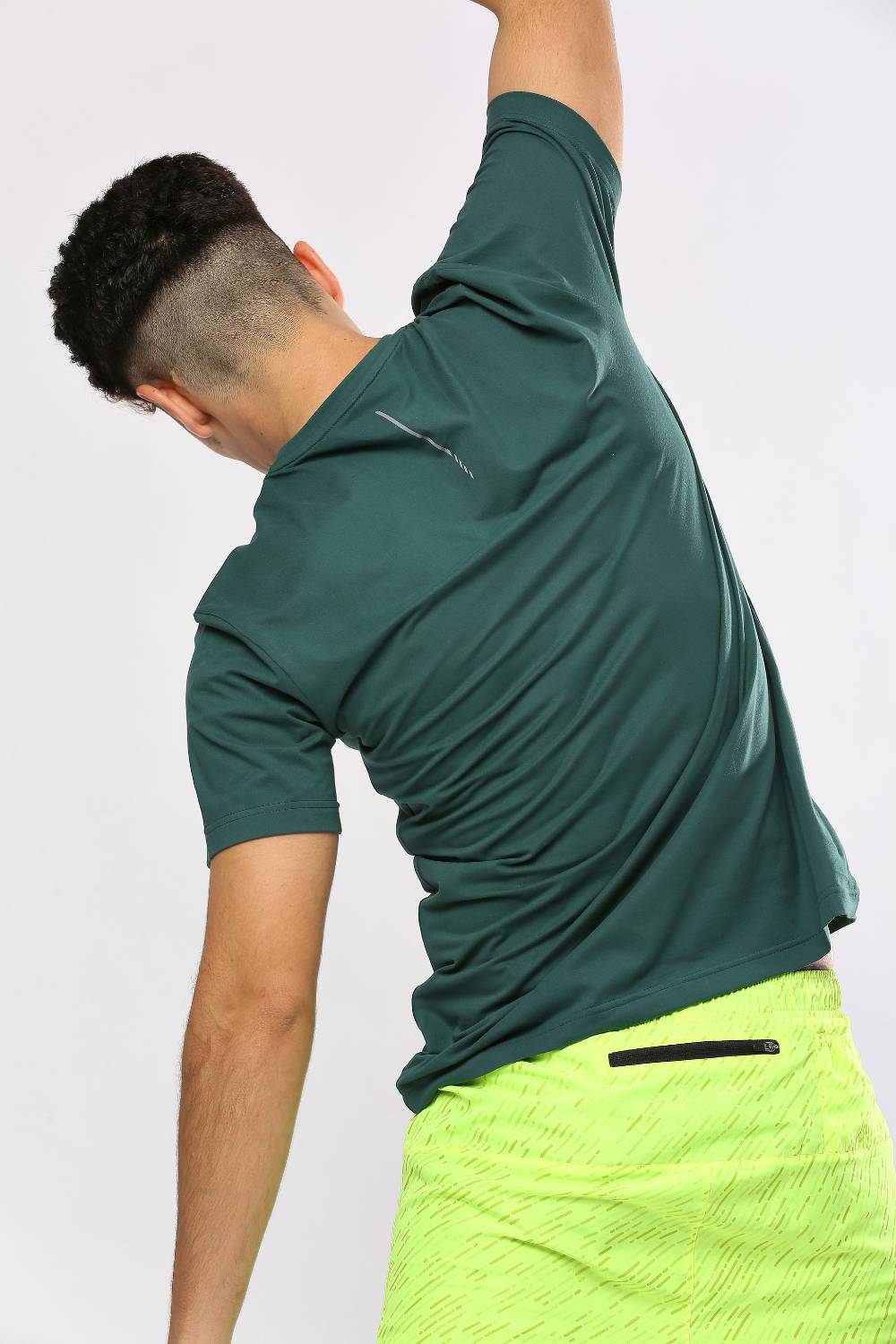 buy breathable lightweight polyester t-shirt for men #Color_Bistro