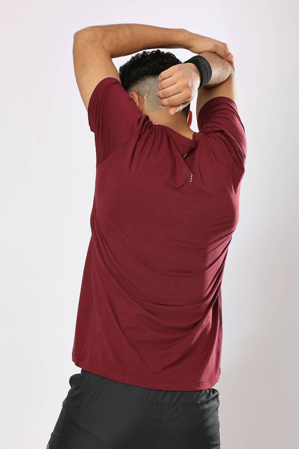 buy breathable lightweight polyester t-shirt for men #Color_Maroon