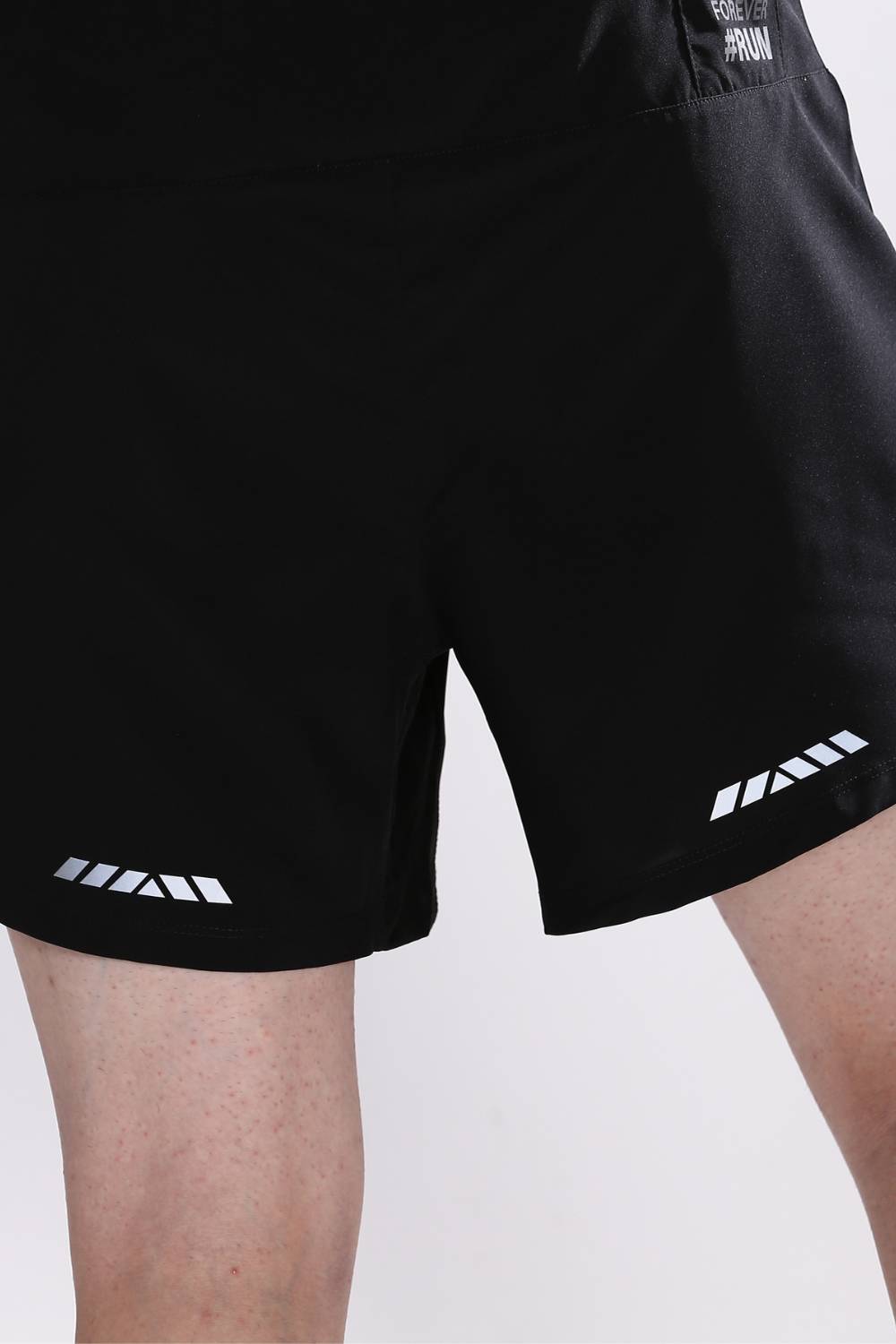buy men 5 inch running shorts with inner lining #Color_Black