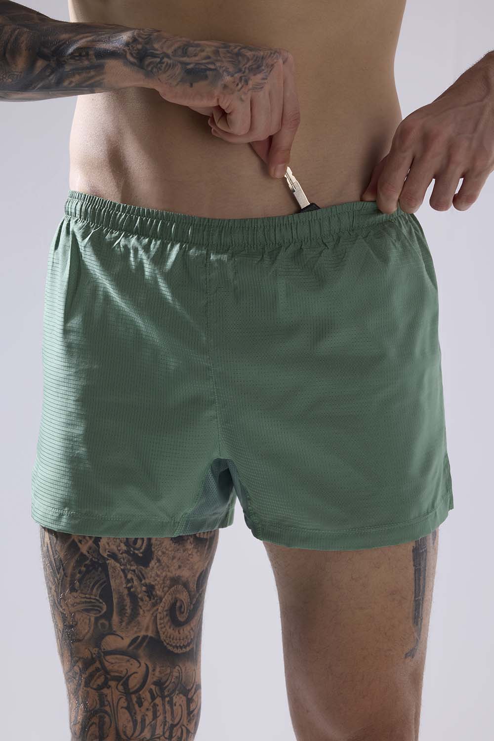 buy men running shorts 3.5 inches with inner lining #Color_Moss Green