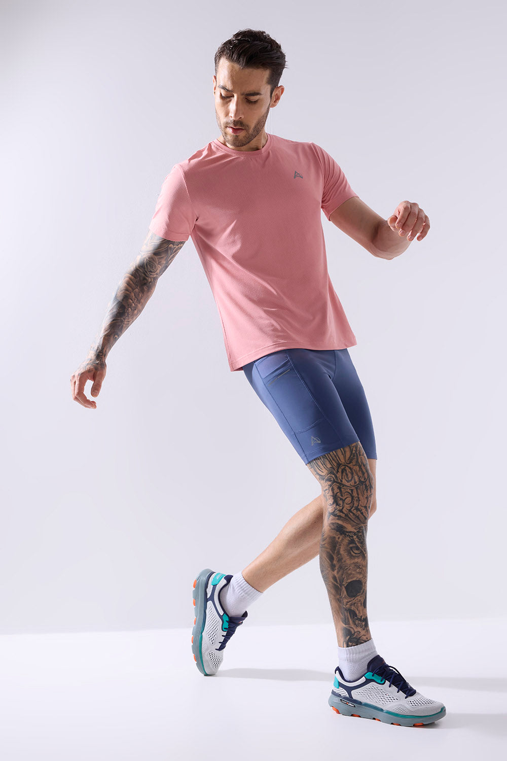 men running half tight with inner lining and multiple pockets #Color_Moonlight