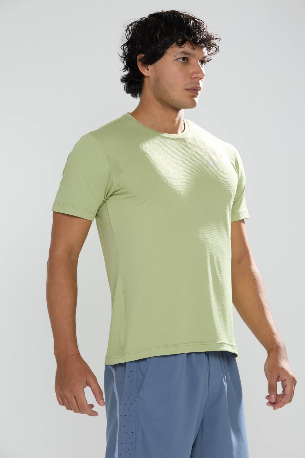 buy gym workout stretchable t-shirts for men #Color_Pista