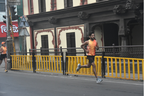 Running Gear With Sustainable Fabrics Attracts Eco-Conscious Buyers
