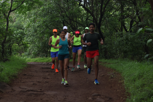 How Reflective Elements in Activewear Improve Night Run Safety