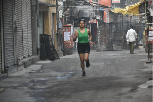 Homegrown Brands Emphasize Moisture-Wicking Fabrics for Indian Running Conditions