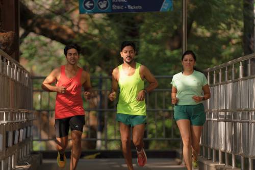 Reflective Shorts Improve Visibility for Early Morning Runs