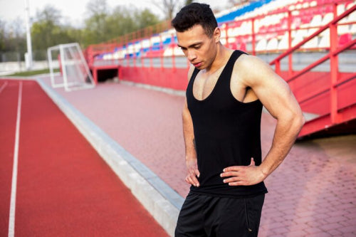 Performance Features in Running Tank Tops Suit High-Temperature Workouts