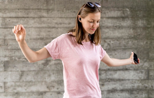 Moisture-Wicking T-Shirts: A Must for Indias Summer Runs