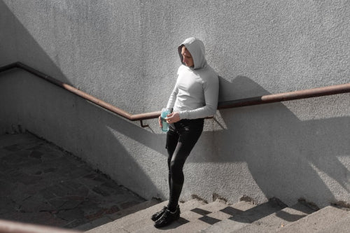 Functional Hoodies for Transitional Weather in Urban Training