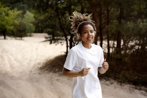 US Running Communities Embrace Aguantes Sustainable Apparel