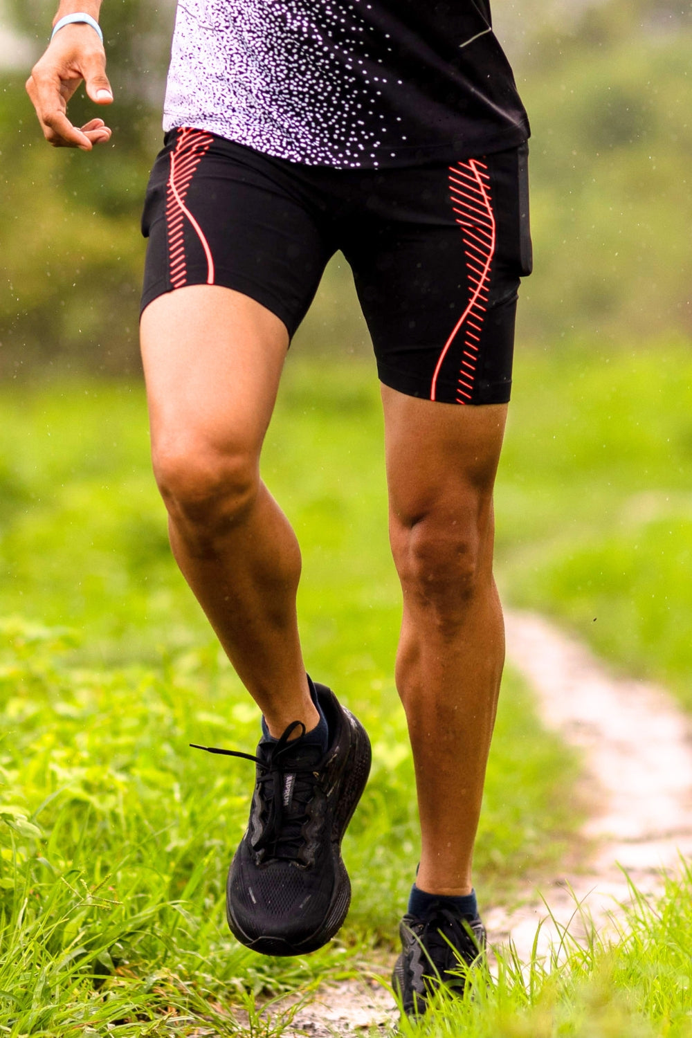 buy men 7 inch running half tights online #Color_Black-Fire