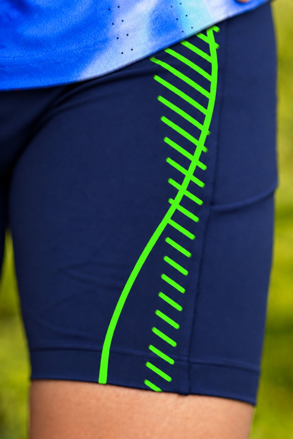 buy men 7 inch running half tights online #Color_Navy-Glow