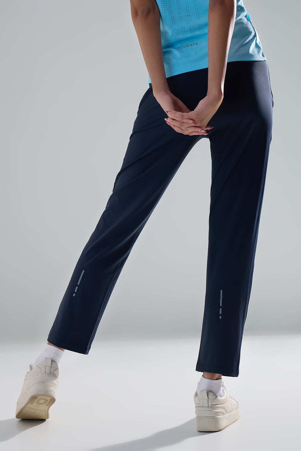 #Color_Navy
