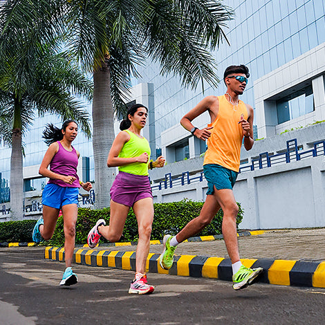aguante running wear clothing brand in India