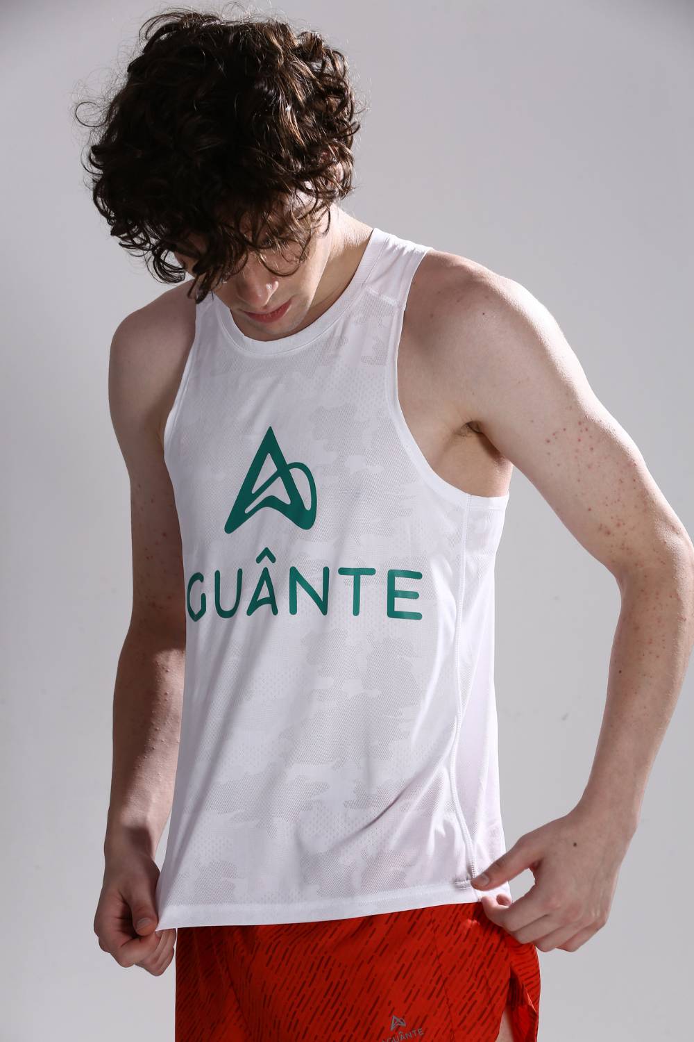 buy men aguante running singlet white online #Color_White
