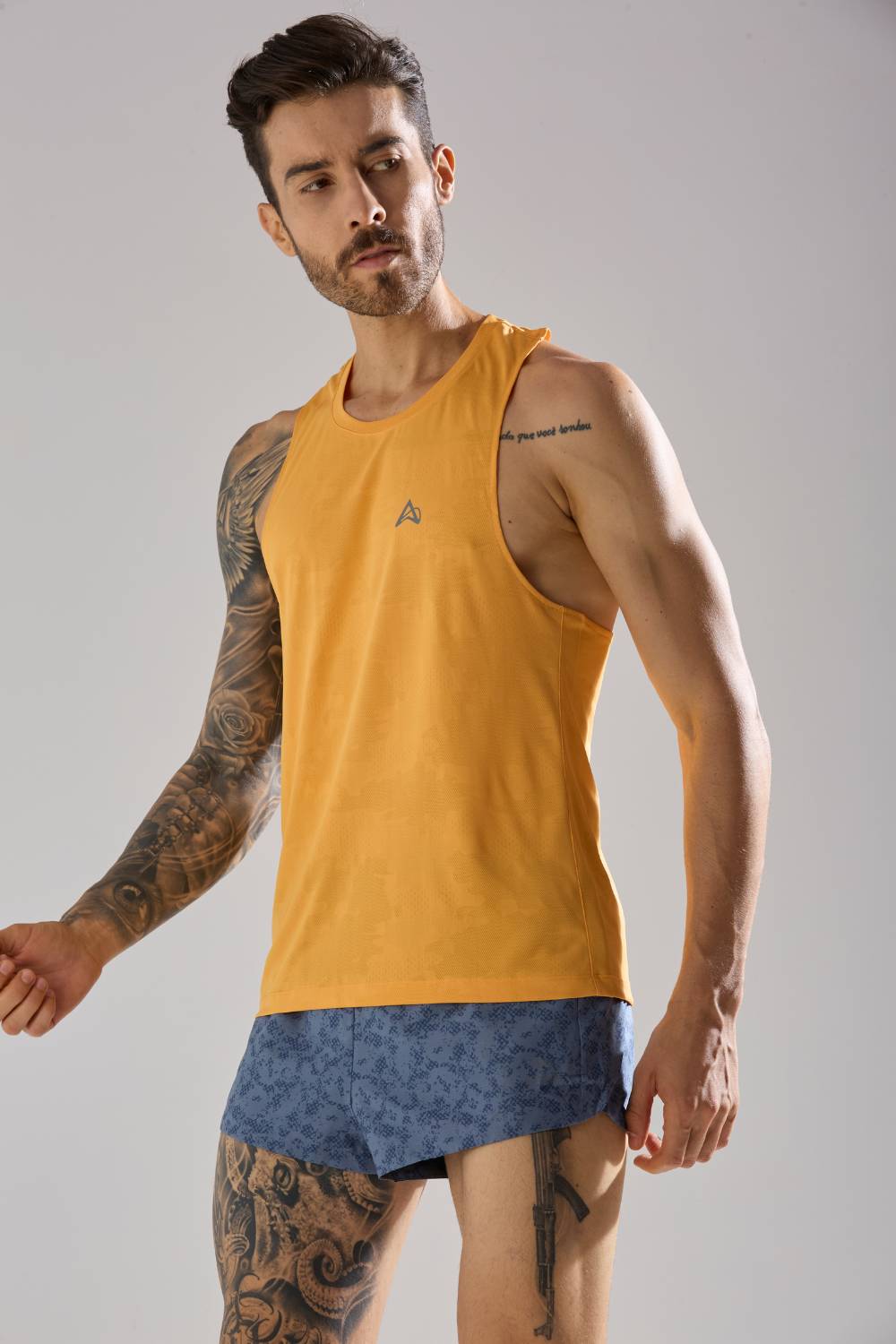 buy men's lightweight running singlet #Color_Citrus