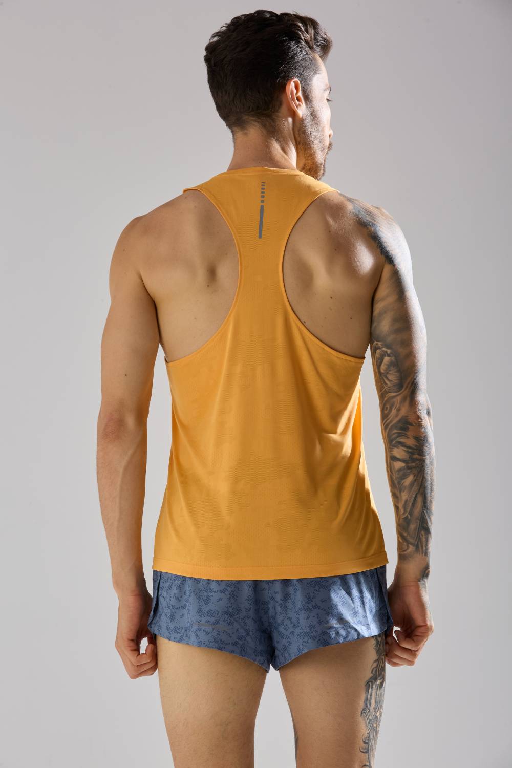 buy men's lightweight running singlet #Color_Citrus