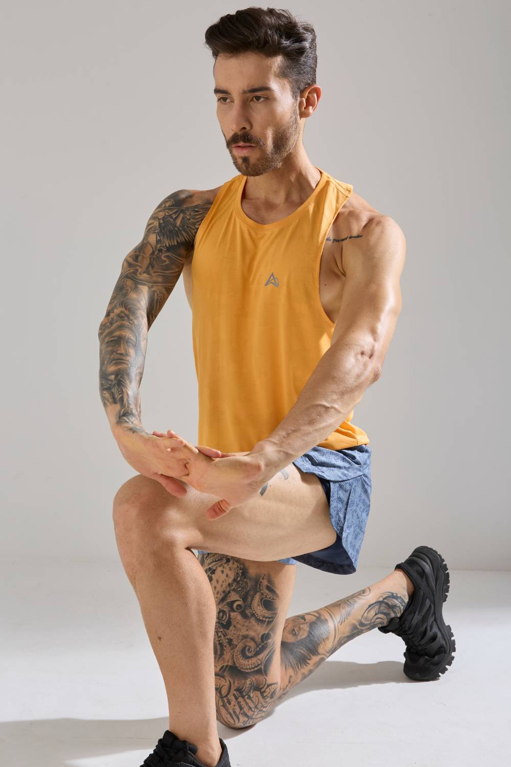 buy men's lightweight running singlet #Color_Citrus