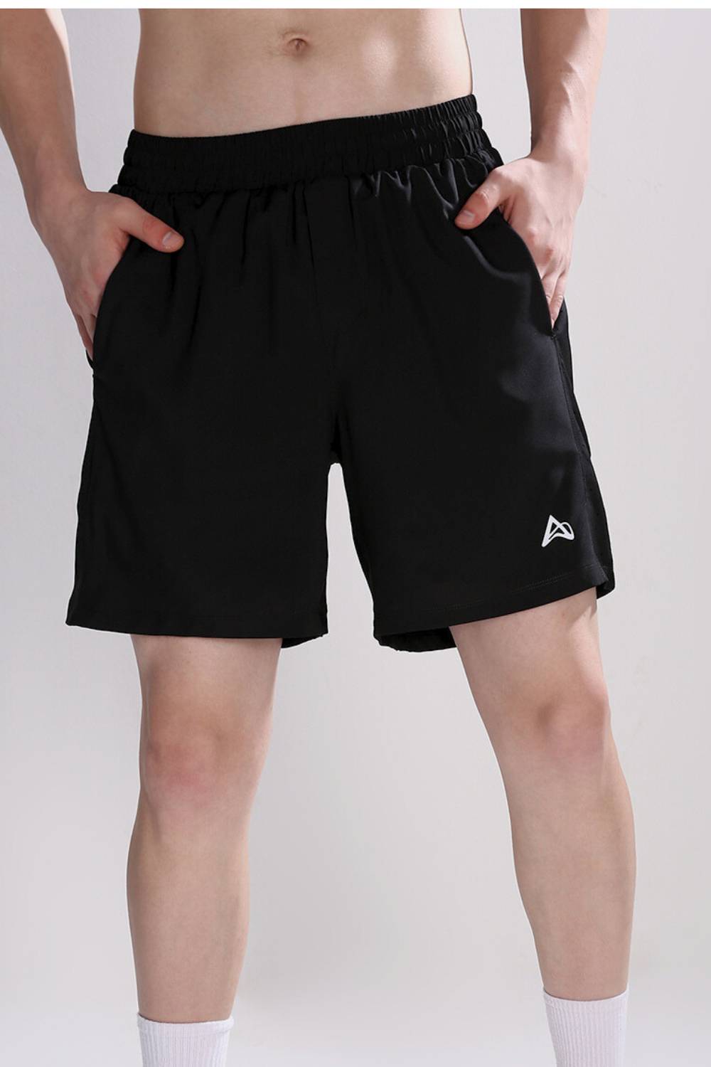 men’s 7-inch Pulse Cross Training Shorts – black lightweight training shorts
